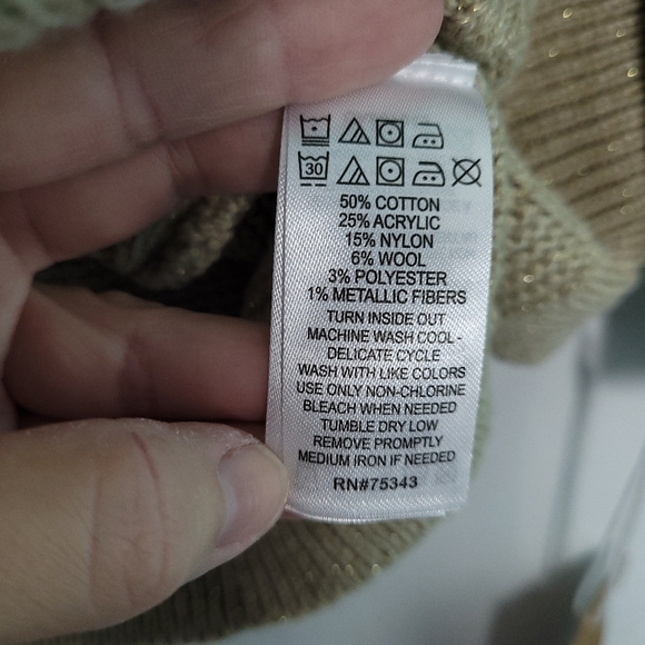 TOMMY BAHAMA Girl's Cable Knit Pullover Sweater LARGE (10-12) NWT - Picture 11 of 12